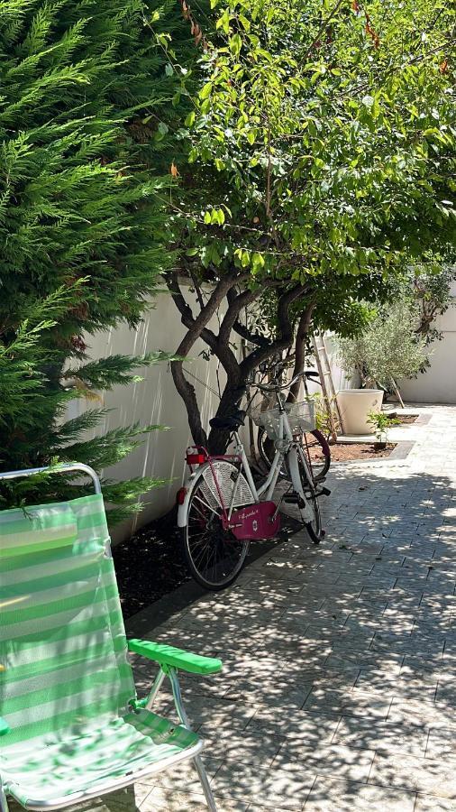 Il Platano Di Nathaly Hotel Bari Exterior photo